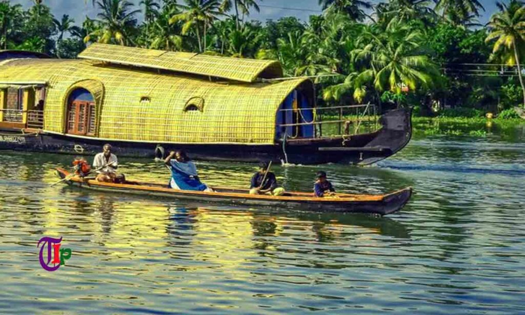 Backwater Heavens In Kerala